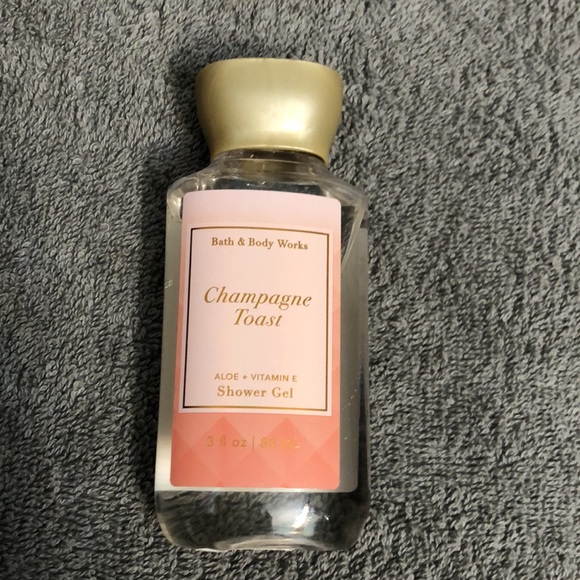 Bath and Body Works Champagne Toast - Picture 2 of 4